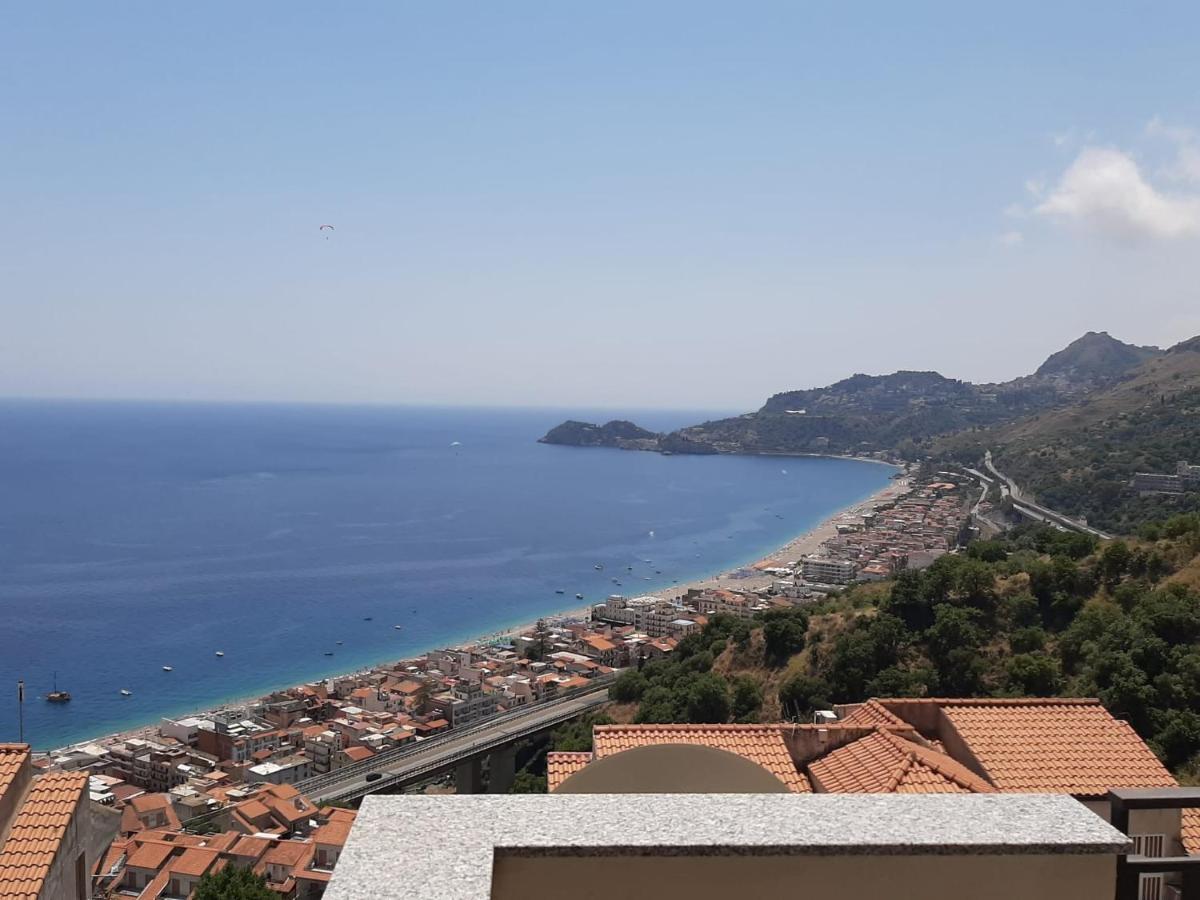 Casa Vacanze Andreana Apartment Letojanni Ngoại thất bức ảnh
